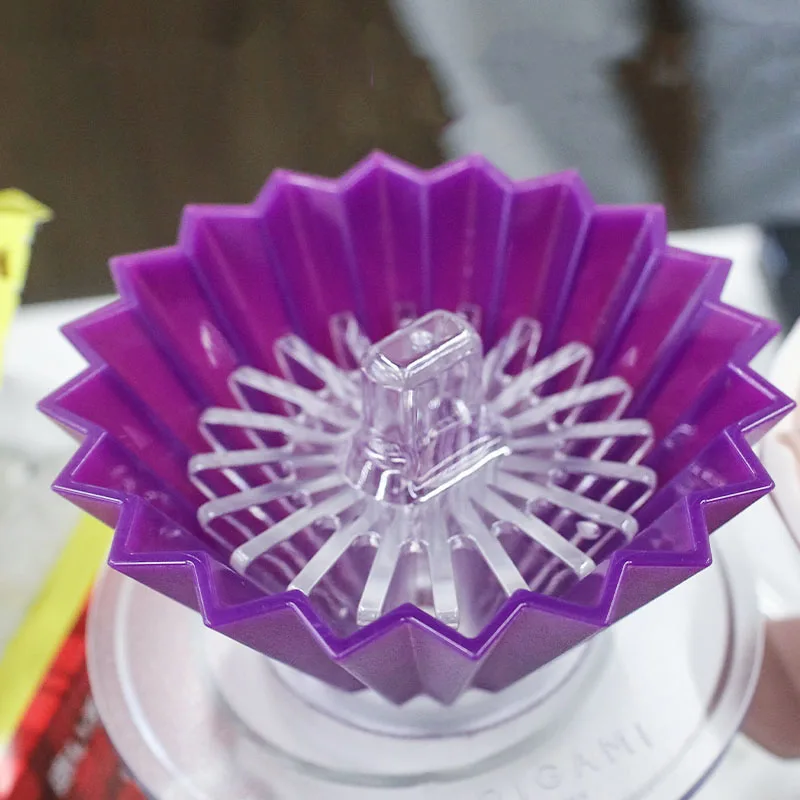 Hand-brewed Coffee Filter Cup Paper Presser V-shaped Cone Hot Water Stamping Coffee Accessories Dual-use Paperweight