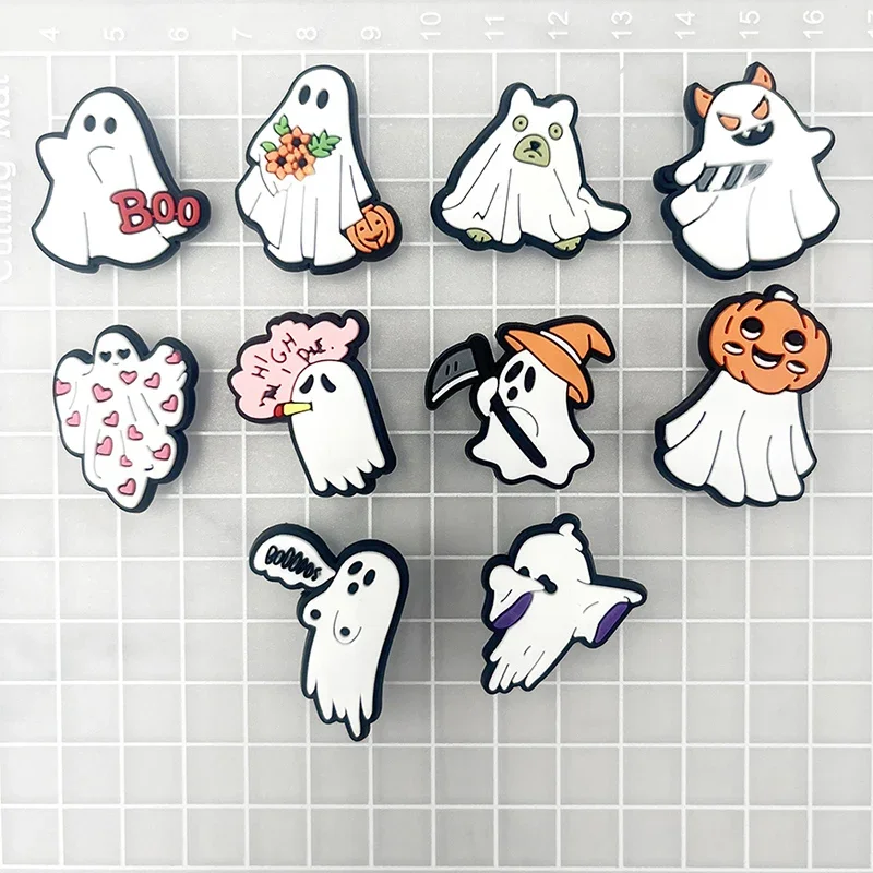 Novelty Design Fun Cartoon Ghost PVC Shoe Charms Accessories Funny DIY Shoes Upper Pins Decoration Sandals Buckle Kid Party Gift