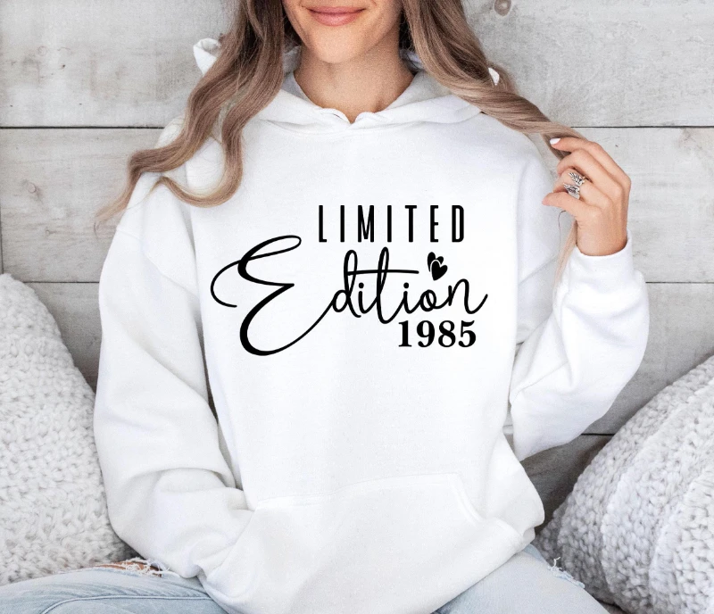 2025 الخريف والشتاء طبعة محدودة هوديي شخصية هوديي المرأة عيد ميلاد أعلى 1985 هوديي 50th هدية عيد ميلاد 2004 هوديي