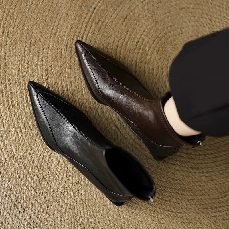 Women's Pointed Toe…