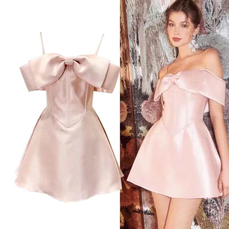 Fashion Design Sweet 3D Bowknot Strapless Halter Strapless Backless Satin Summer Dress Women Cute Mini Short Party Night Dresses