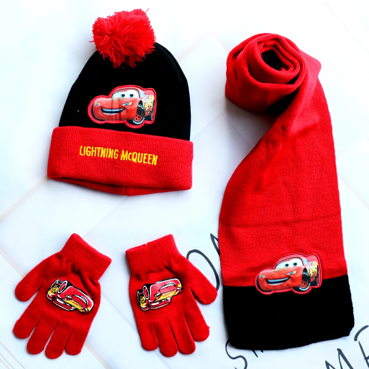 Disney New Autumn Winter Cute Children Red Black Car McQueen Cartoon Scarf Hat glove three-piece Warm Boy Girl Child hat