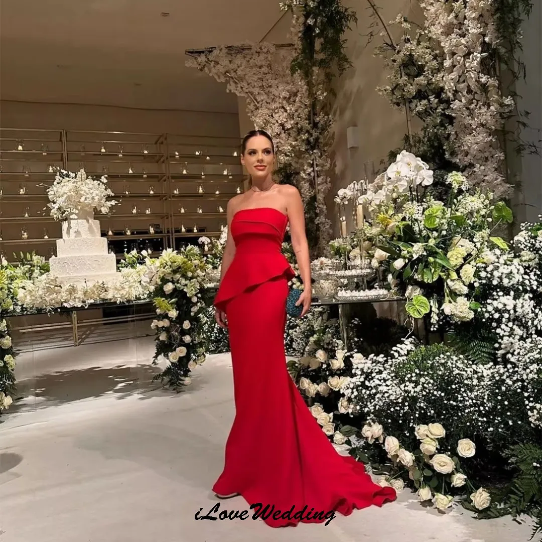 فساتين لحضور الحفلات الموسيقية بدون حمالات حمراء مخصصة 2025 فستان زفاف للنساء الضيوف حورية البحر فساتين سهرة أنيقة سويب تراين فساتين رسمية