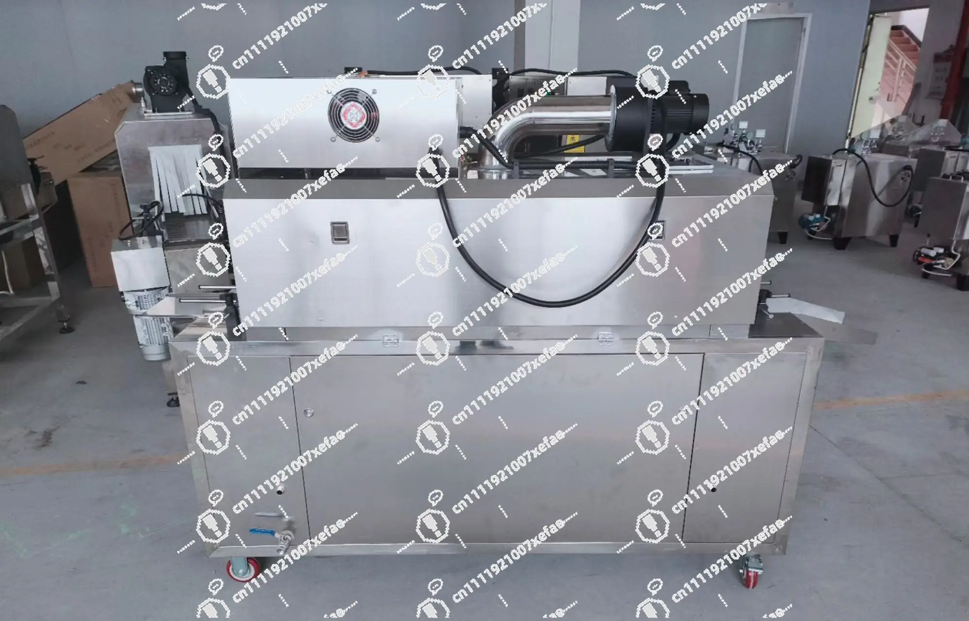 Shrink Packaging Machine, Coconut Automatic Hot Tunnel Steam Shrinkage Machine, Tunnel Product Packaging Production Line