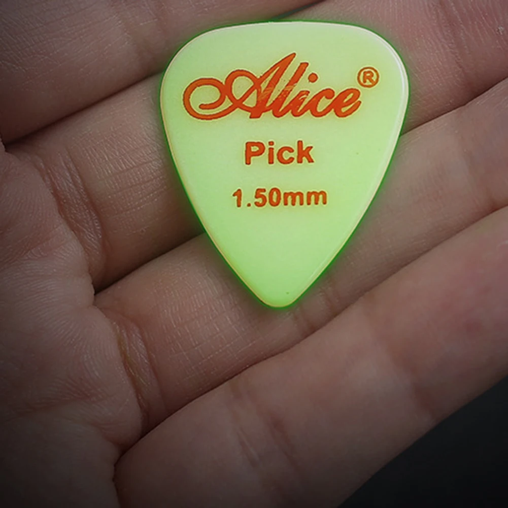 Alice Luminous Guitar Picks Fluorescent 0.58/0.71/0.81/0.96/1.2/1.5mm 25mm * 30mm 6 Pcs Acoustic Electric Guitars