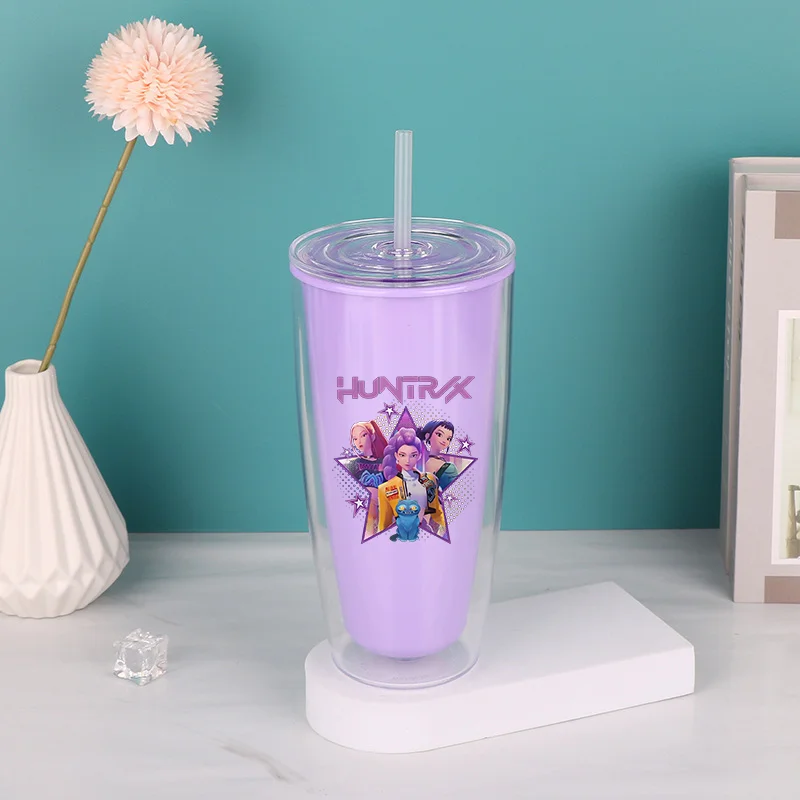 KPop Demon Hunters Tazza d'acqua Anime Trend Bollitore portatile a doppio strato con cannuccia Regalo per brocca in plastica a doppio strato per esterni di grande capacità