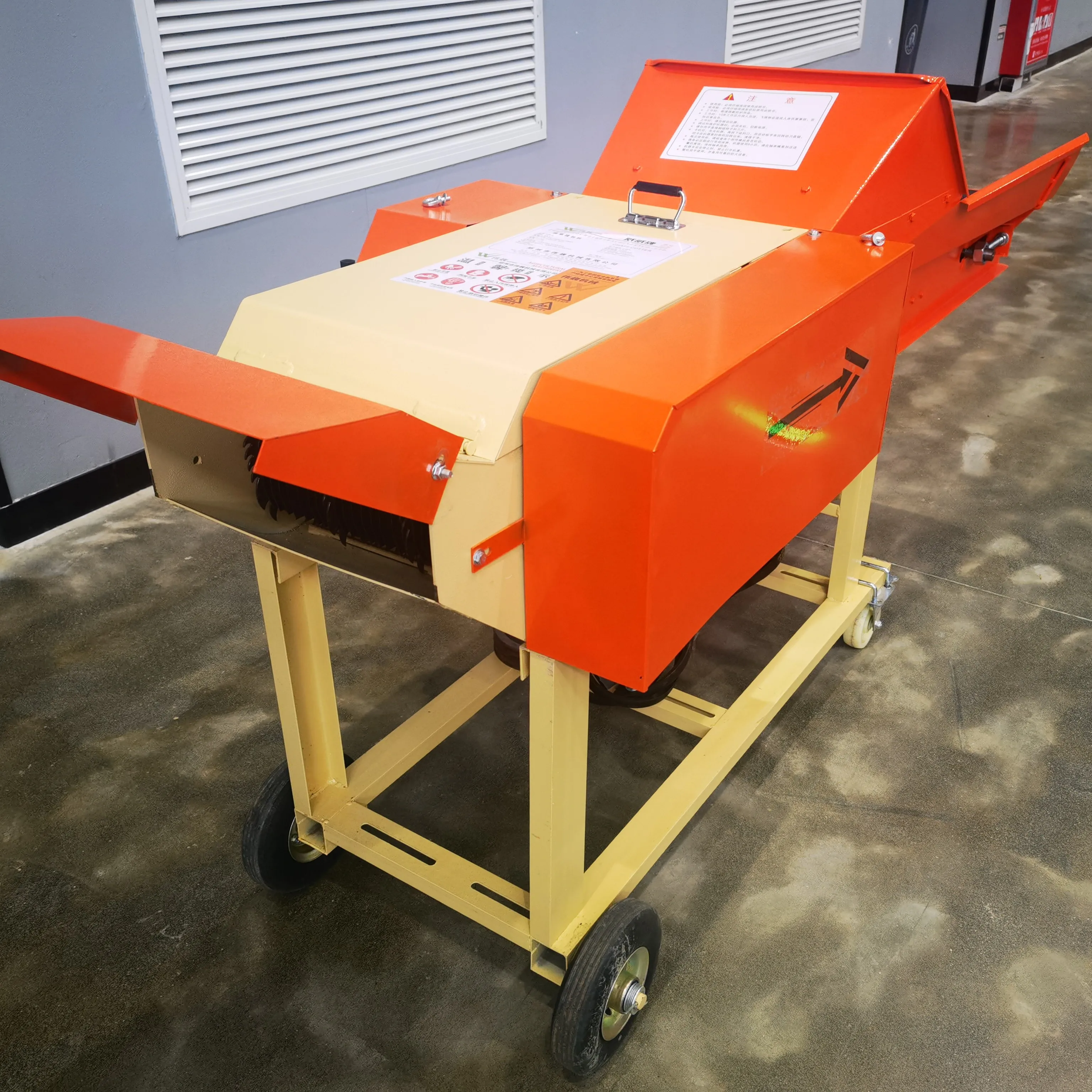 

Weiwei 6 Ton/h Chaff Cutter Processing Various Grasses and Crop Straws