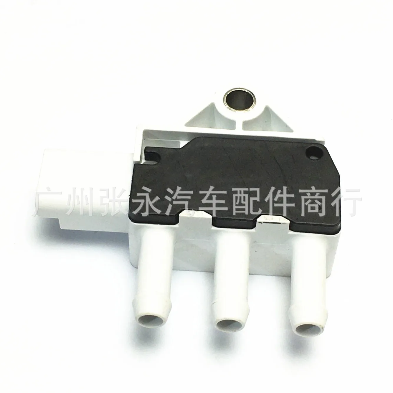Suitable for Renault diesel DPF particulate filter inlet exhaust pressure switch sensor 227708860R