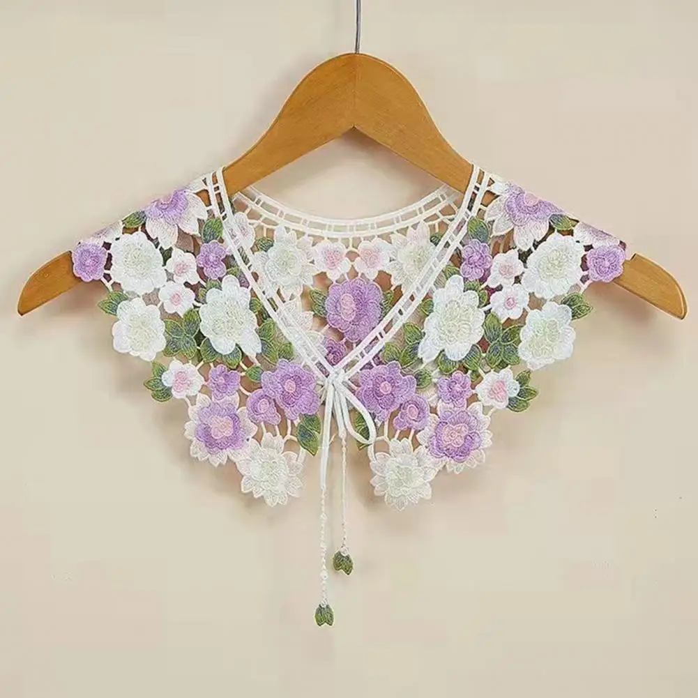 Fake Collar Embroidered Flower Pattern Fake Collar with Adjustable Lace-up Design Doll Neck Style for Women