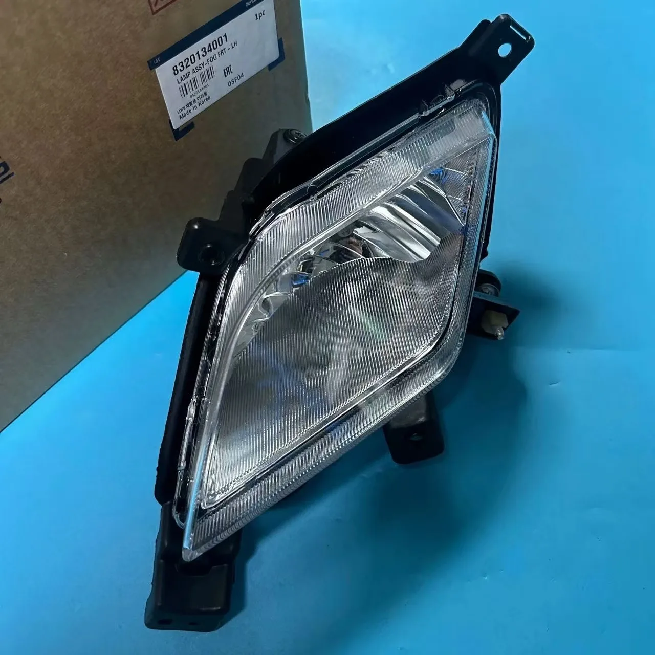 Front Fog Lamp Assy LH 8320134001 RH 8320234001 For Ssangyong Korando C 2010-2013 New Acyon