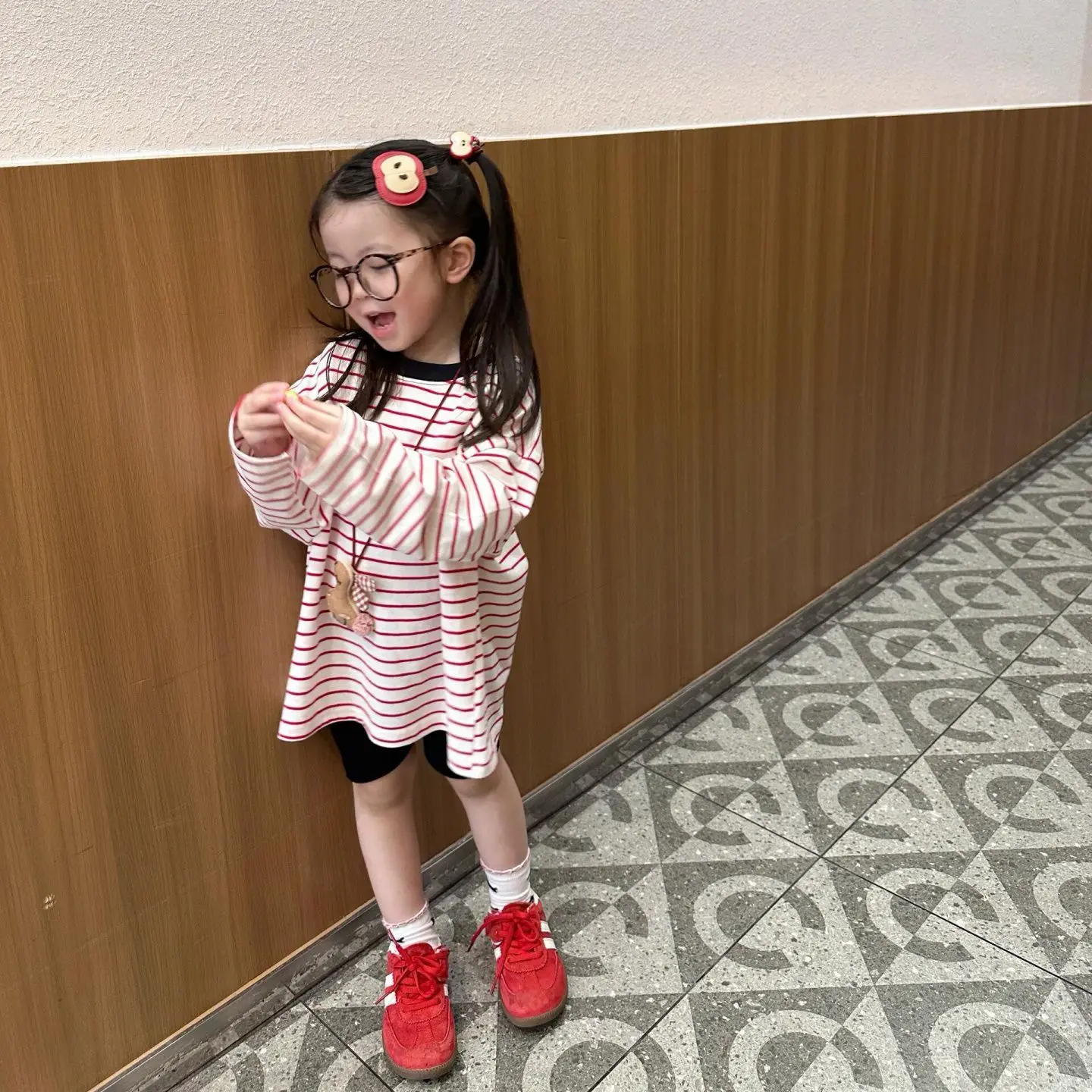 Girls Clothing Korean Fashion Fresh Sweet Striped Long Sleeved T Shirt Childrens Autumn Outfit Baby Top