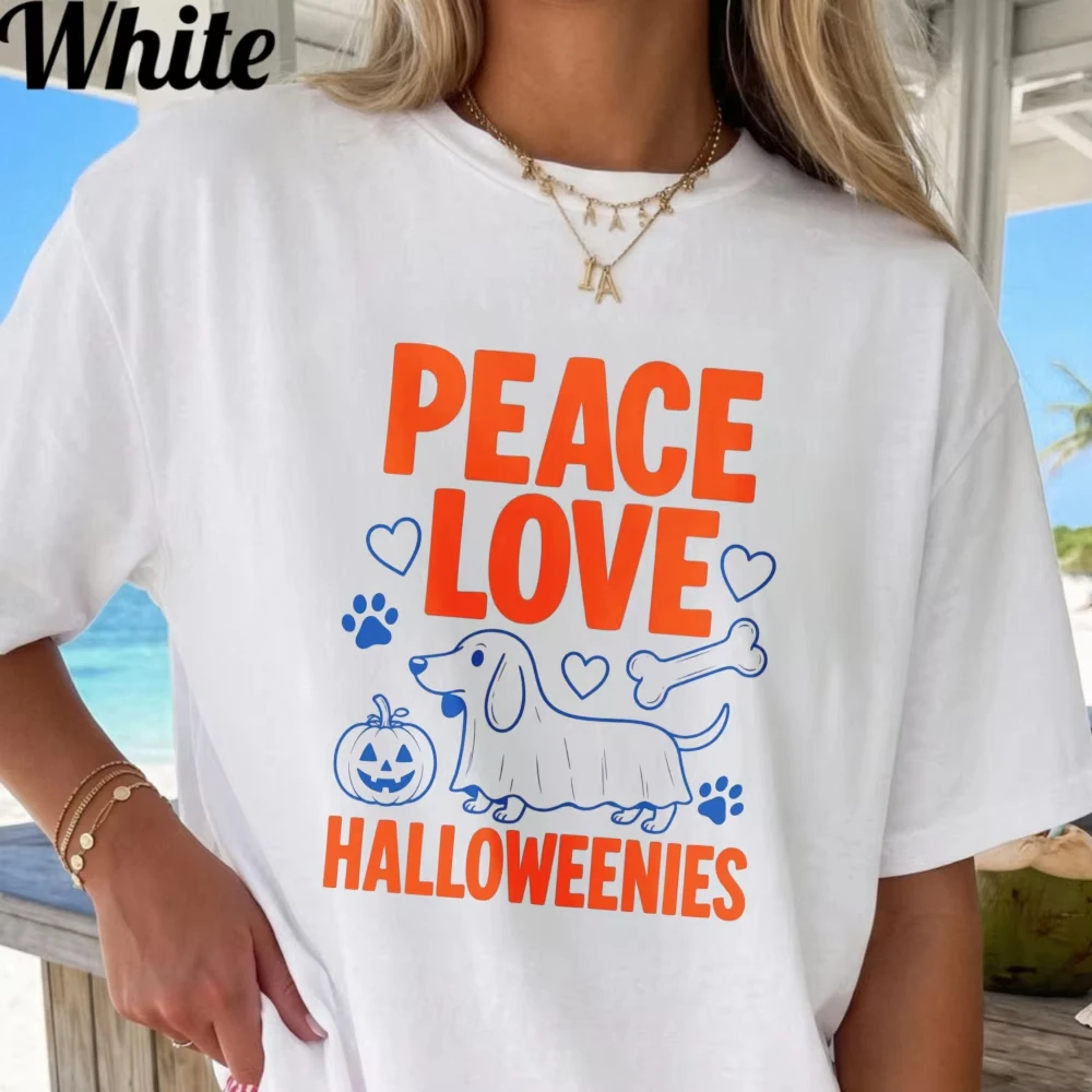 Halloweenie Dachshund T-Shirt Funny Wiener Dog Halloween Tee Pumpkin Costume Shirt Dog Mom Halloween Gift Weenie Dog Mom Tshirt