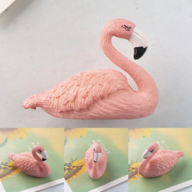 2Pcs Wholesale novelty cute couple wedding festive flamingo ornament, a pair of home decorations