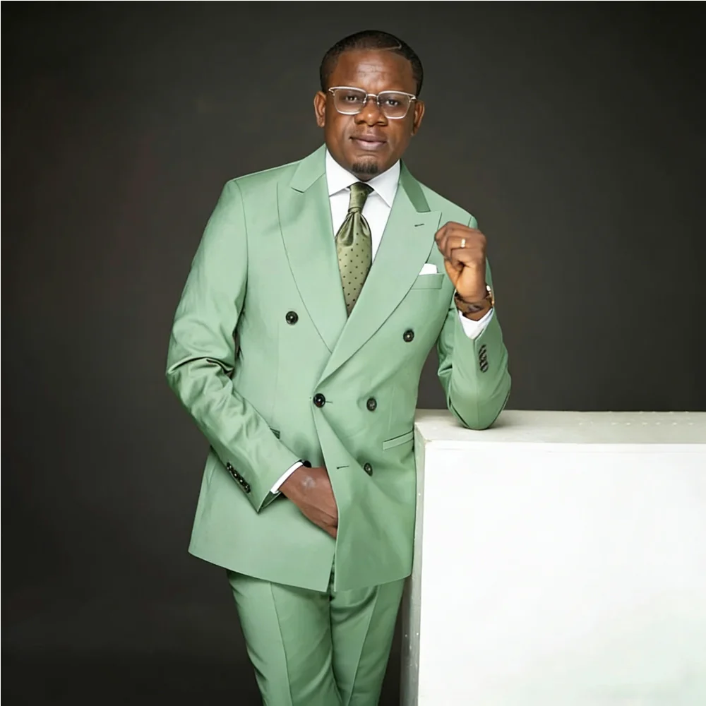 

Мужской двубортный костюм классического кроя из 2 предметов: пиджак и брюки, с острыми лацканами, для официальных мероприятий, свадеб, выпускных вечеров, на заказ, повседневная мужская одежда