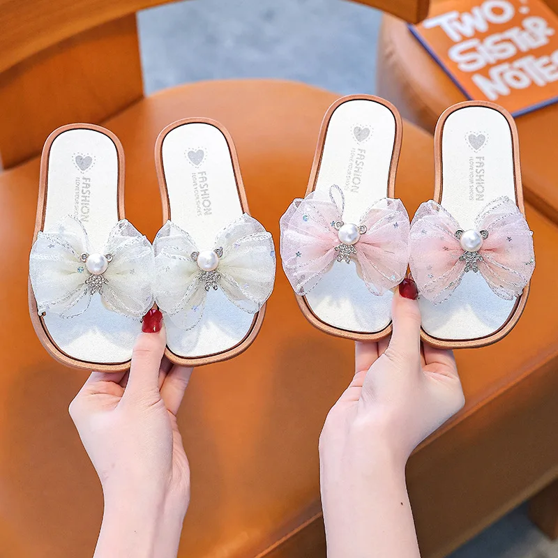 

Summer New Style Children Girls Slippers with Pearl Bow Slippers Kids Non-slip Indoor Outdoor Princess Soft Sole Beach Sandals