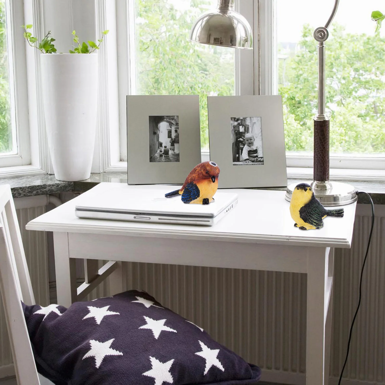 

2Pcs Bird Garden Decorations High-Quality Resin Miniature Bright Colors Bedroom Living Room Car Party Decor Bird Decoration