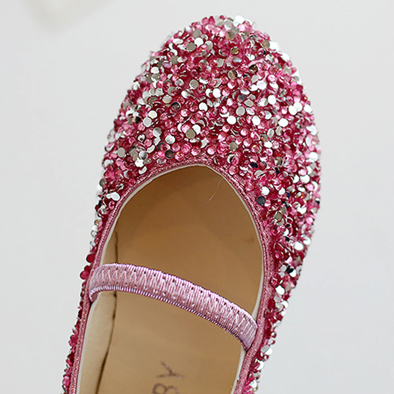 New Children Student Flats Girl Sequined Princess Shoes Party Dance Leather Shoes Solid Soft Bottom Baby Shoes туфли для девочки