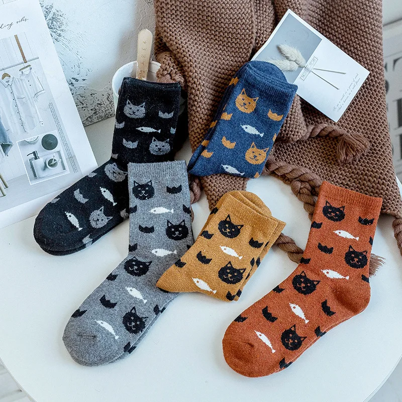 Qisin Winter Thick Warm Wool Women Socks Colorful Cat Socks Fashion Casual Euramerican National Wind-Flowers Cotton Socks