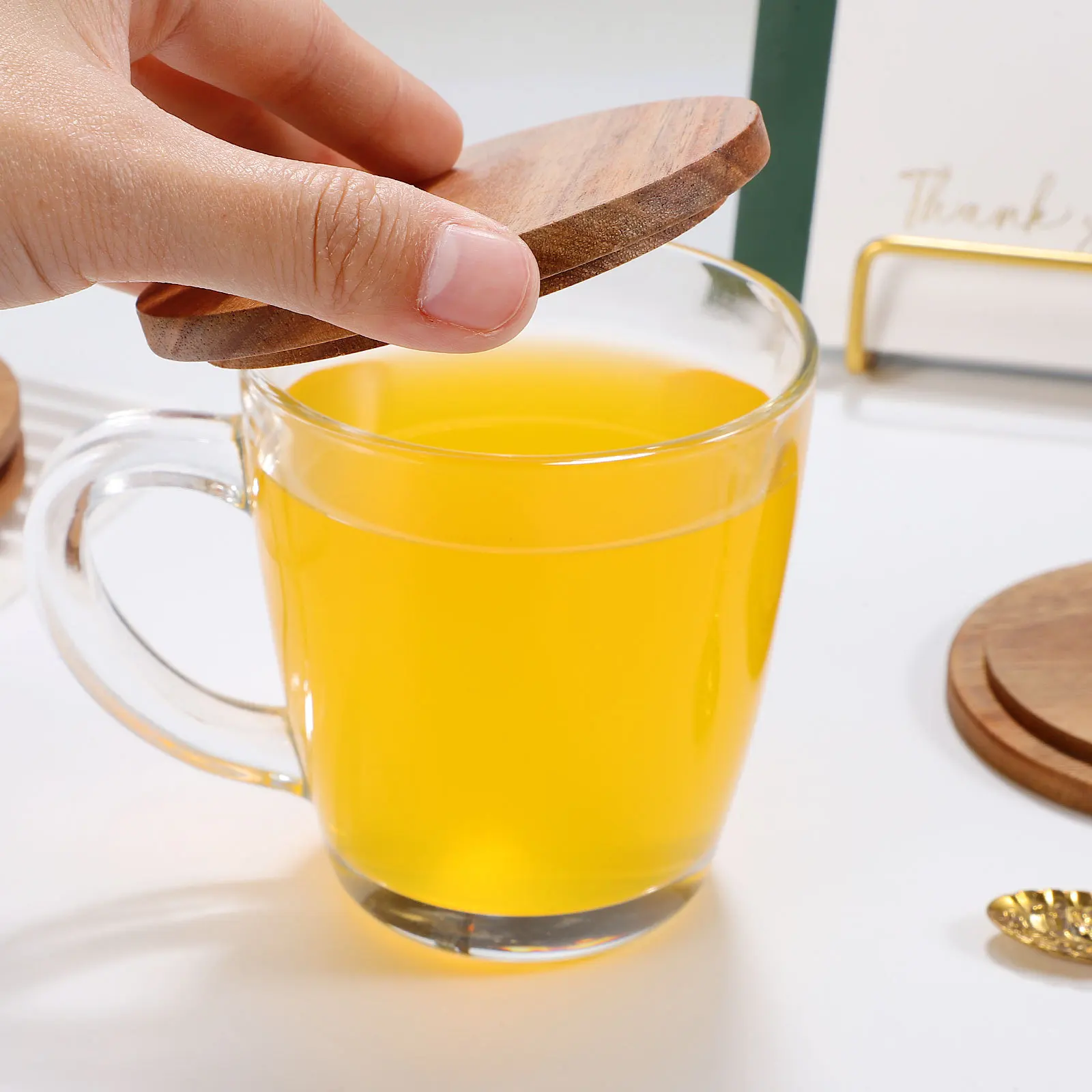 

4pcs Wooden Cup Lid Simple Design Easy Clean Sealing Covers For Coffee Tea Water Wine Reusable Replacement Lids Home Kitchen