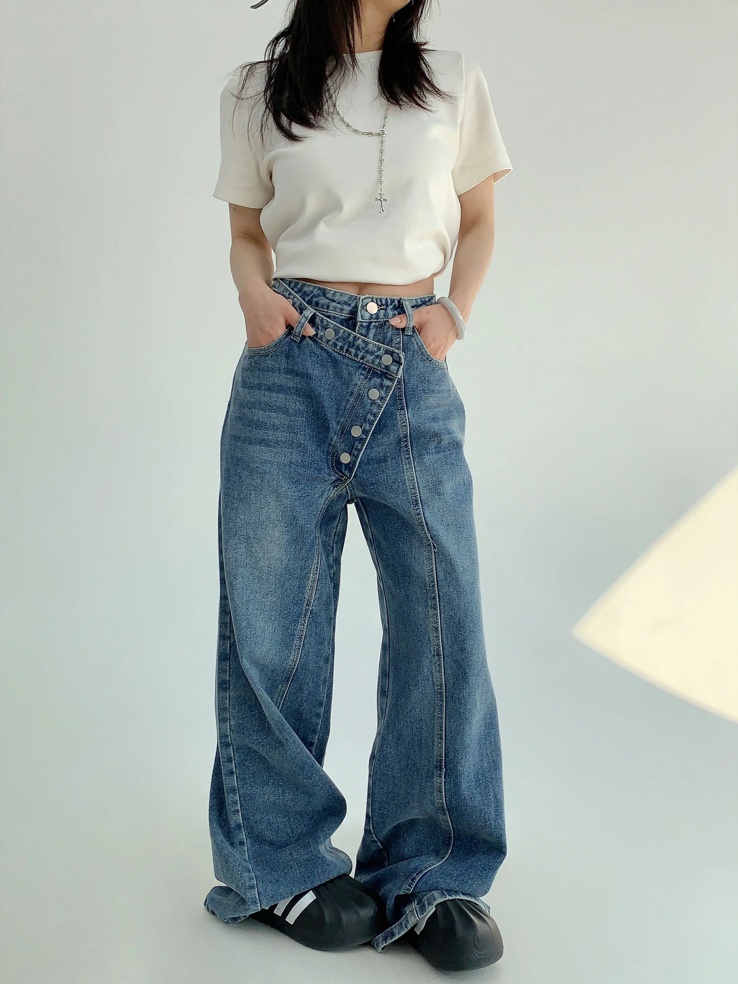 

Винтажные шикарные прямые джинсы для женщин, свободные брюки в стиле ретро с боковыми пуговицами, длиной до пола, широкие брюки, повседневные брюки