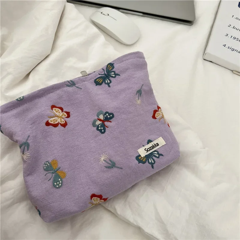 New Fashion Embroidered Butterfly Makeup Bag Women Portable Zipper Storage Bag Large Capacity Hand-held Travel Cosmetic Pouch