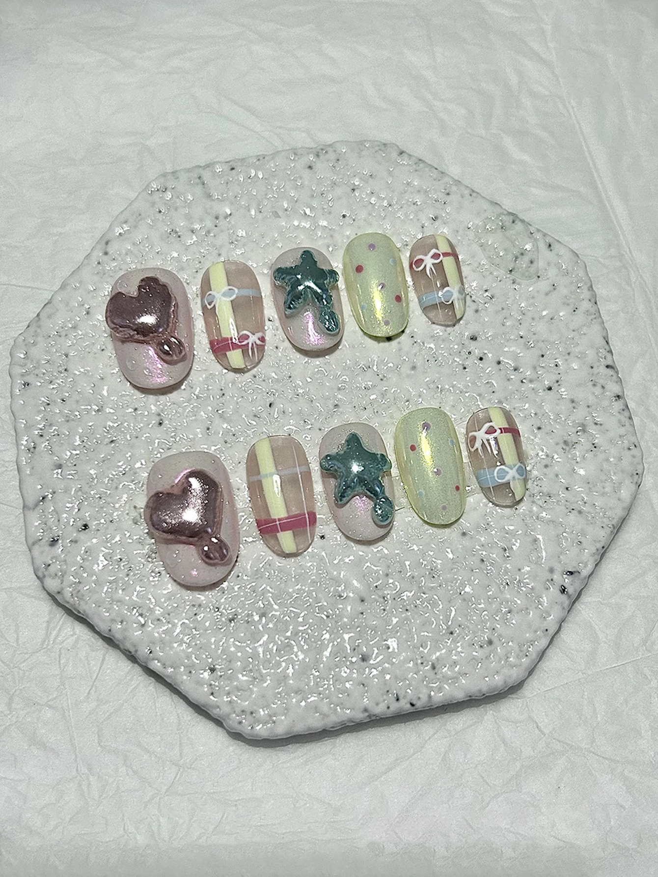 10 قطع الصيف حيوية الدوبامين اليدوية الصحافة على الأظافر بالون القلب ستار الحلو ولطيف الأظافر كاذبة القابلة للإزالة وقابلة لإعادة الاستخدام