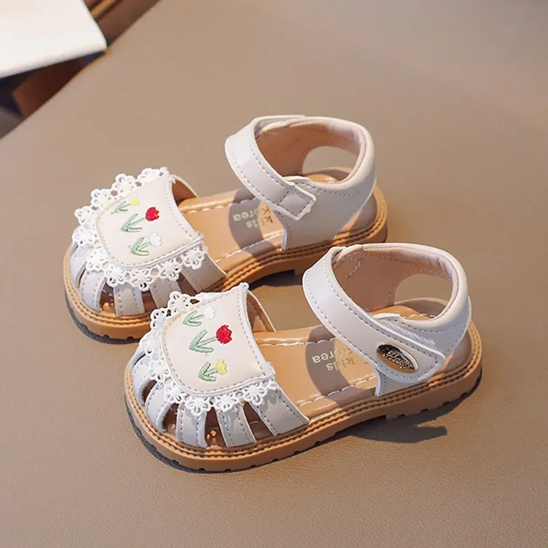 2026 Girls Sandals Lace Hollow Outs Toddler Girls Shoes Flower Embroidered Beach Shoes Summer Rufflers Sandalias Kids Baby