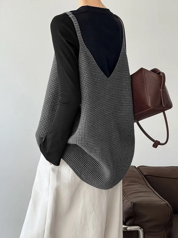 Korean Style Women's Knitted Vest Wide Shoulder Strap Large Size Outerwear Layering Old Money Style Tank Top V-Neck Midi Length