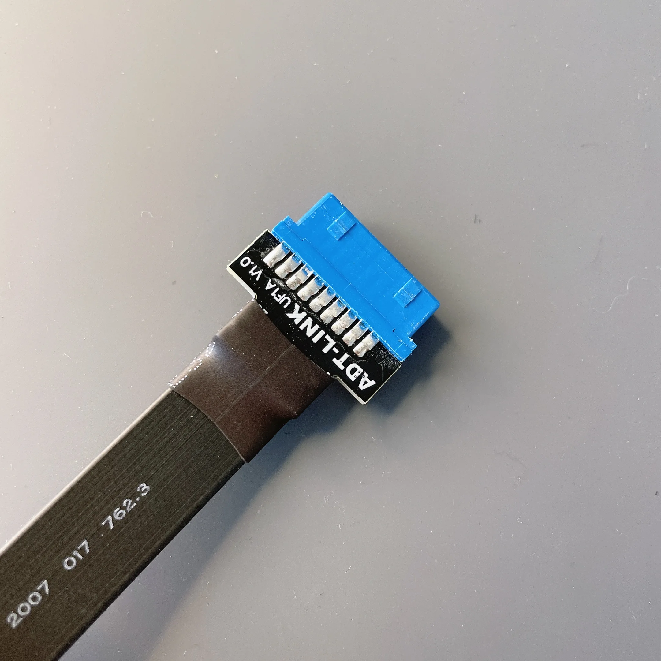 5Gbps USB 3.0 داخلي 20Pin اللوحة الأمامية محول نوع-E المقبس رأس إلى USB 3.0 Int.19P ذكر تمديد كابل مسطح