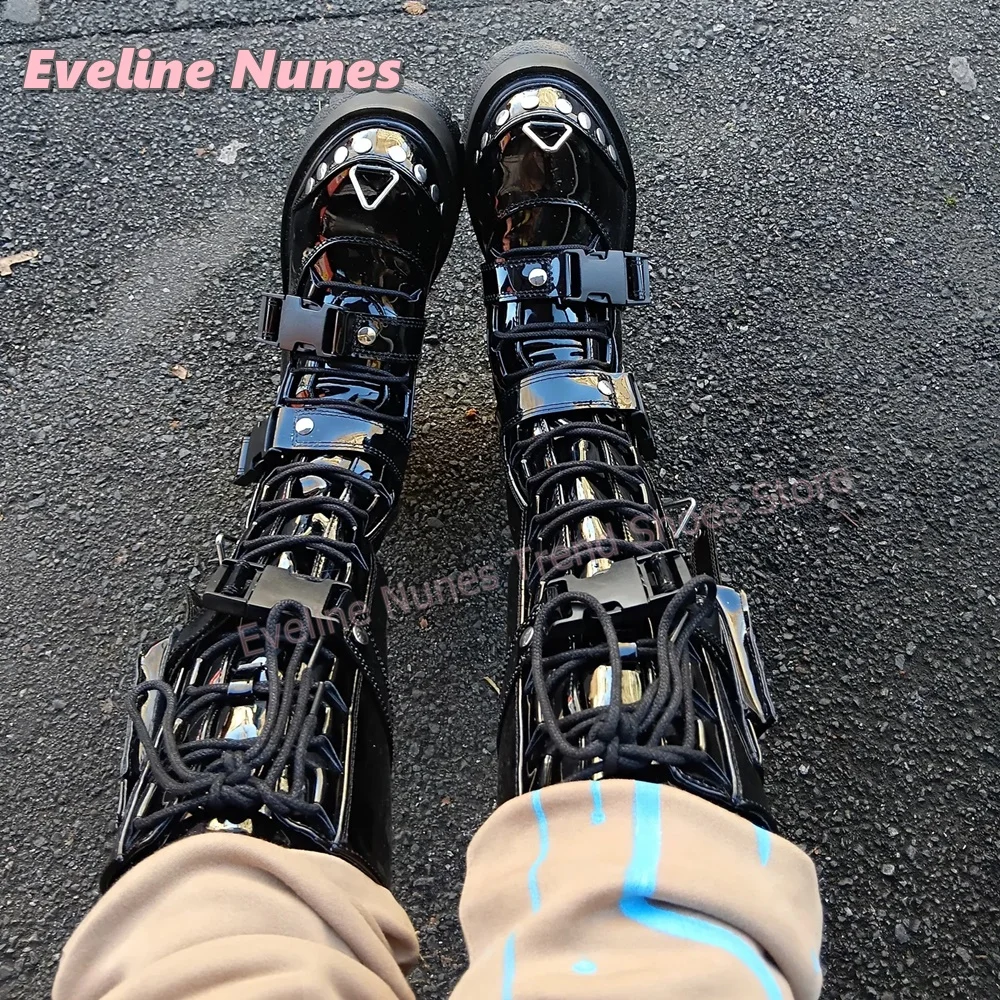 Lackleder-Plateau-Stiefel mit Mehrfach-Taschen, Schnallen, Metallnieten-Dekor, Gothic Punk Y2K Kniehohe Stiefel