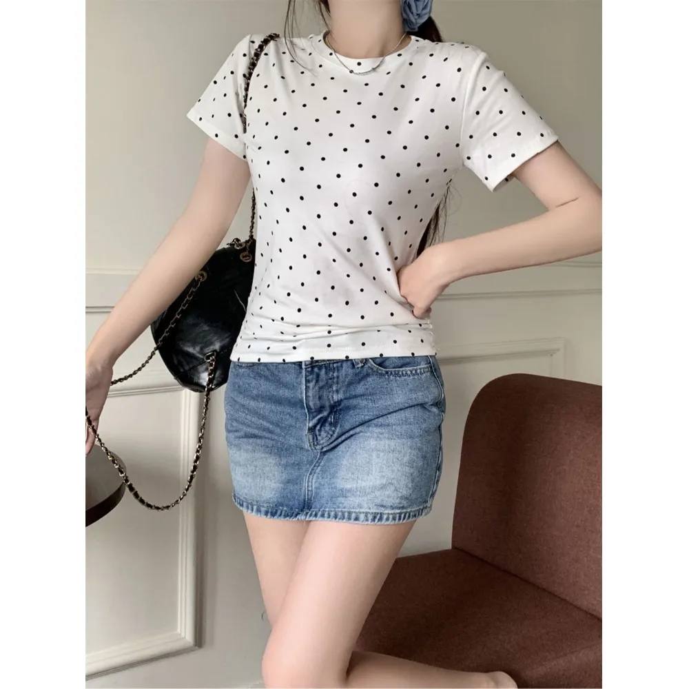 Korean Sle Retro round Ne ort Sve T-irt Women Summer 2025 Polka Dot Slim Fit Inner Wear Top oulder Length