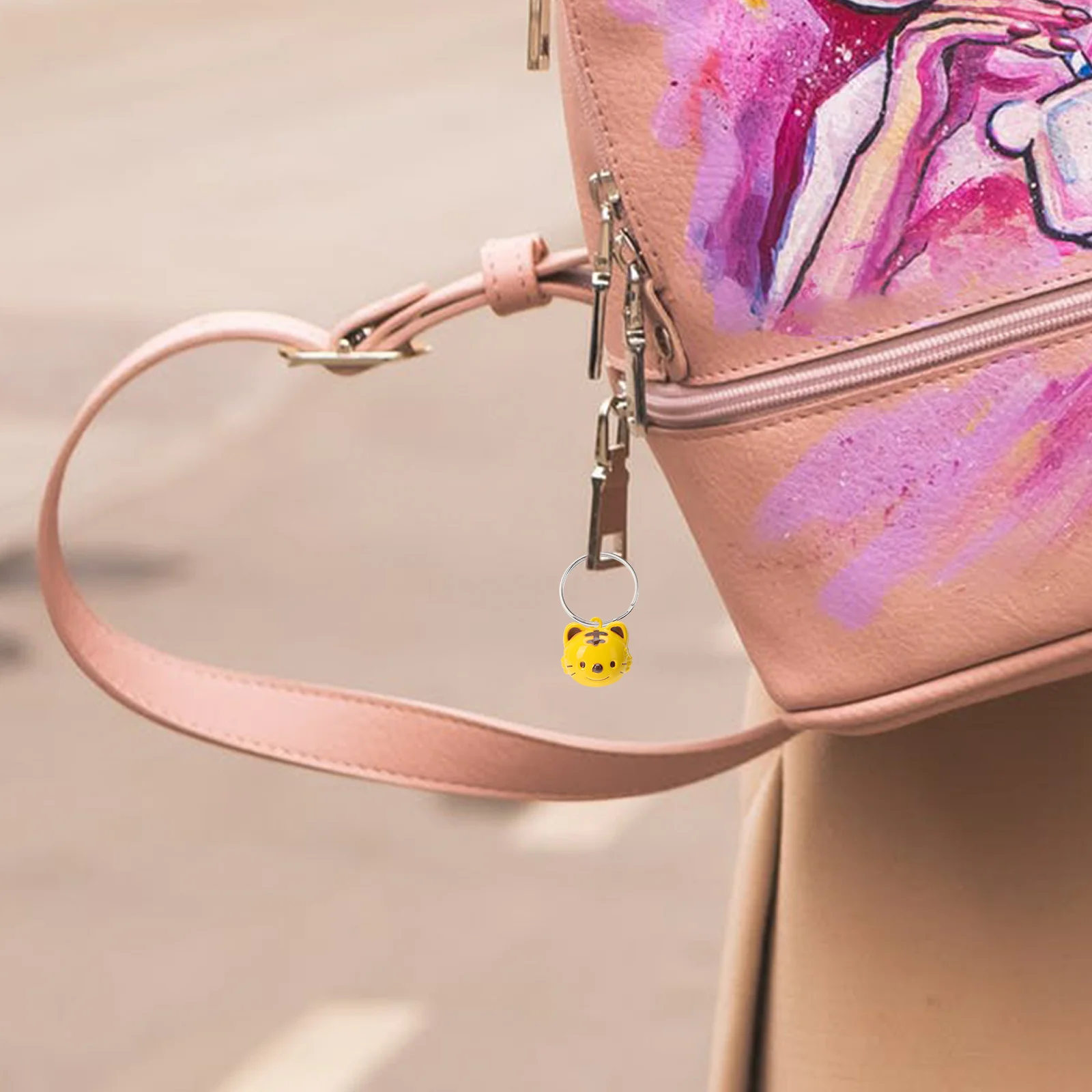 

5Pcs Creative Bell Pendant Tiger Shape Design High Quality Workmanship DIY Home Decoration Supplies Jewelry Components