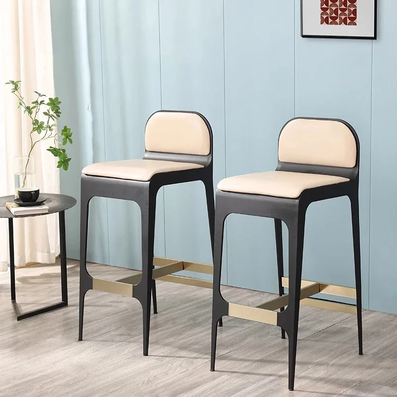 

Elegant Nordic High Bar Stool with Back - Sturdy Counter Stool for Breakfast and Dining, High-End Design Furniture