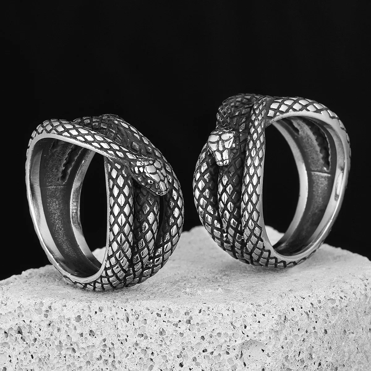 Snake Animal Ring Stainless Steel Men Rings Punk Gothic Hollow for Rider Male Retro Jewelry Halloween Accessories Gift Wholesale