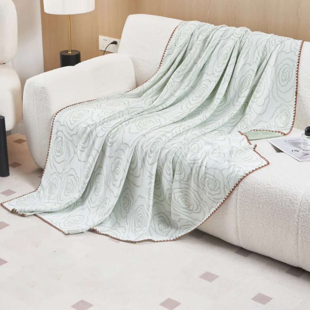 Double Side Flower Pattern Cool Feeling Summer Blanket Thin Skin-friendly Summer Quilt Breathable Smooth Texture Sofa Towel