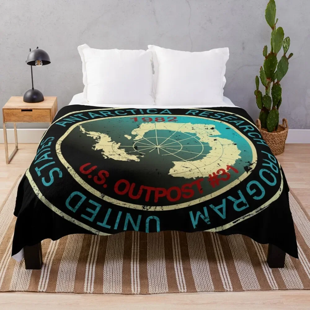 

The Thing Antarctica Research Program Outpost 31 Throw Blanket No Pilling Soft Warm Blanket for Bed
