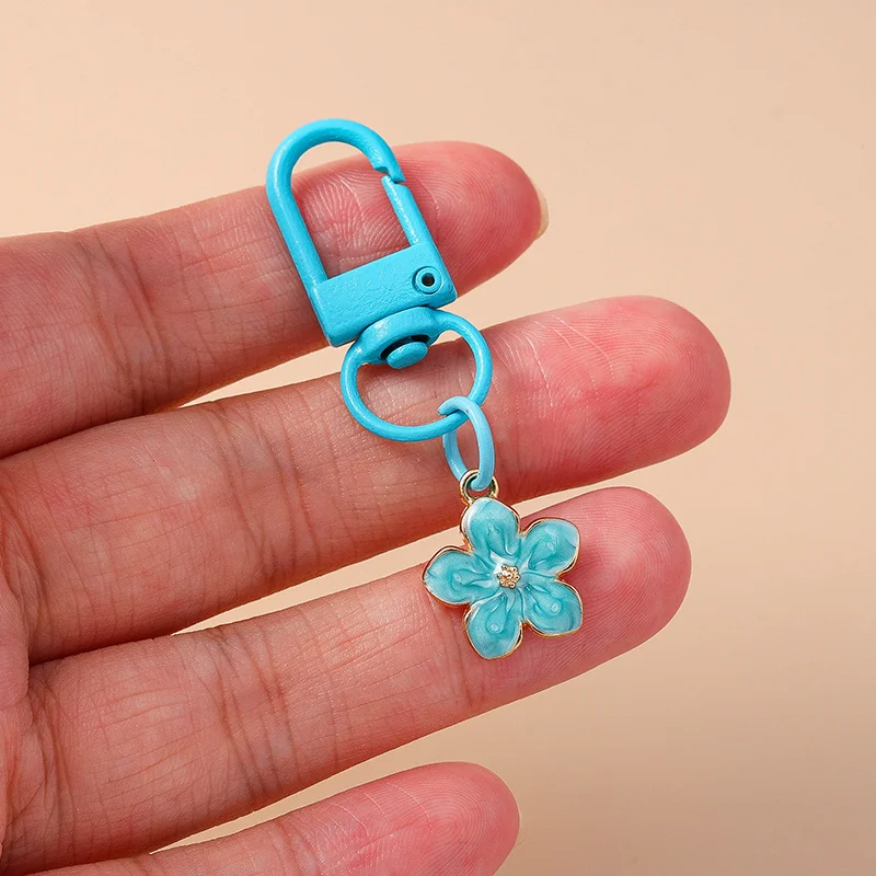 Aihua Niedlicher Klingelnder Blumen-Schmetterling-Herz-Schlüsselanhänger für Frauen und Mädchen, Handtaschenanhänger, Schlüsselkette, Schmuckzubehör, Geschenke – Detail 16