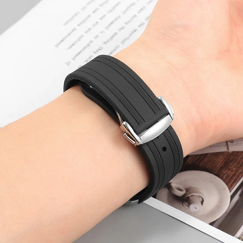 High-Quality Rubber Watch Strap 20mm for Omega Seamaster 300 Watchband with Folding Clasp Curved End Wristwatch Belt