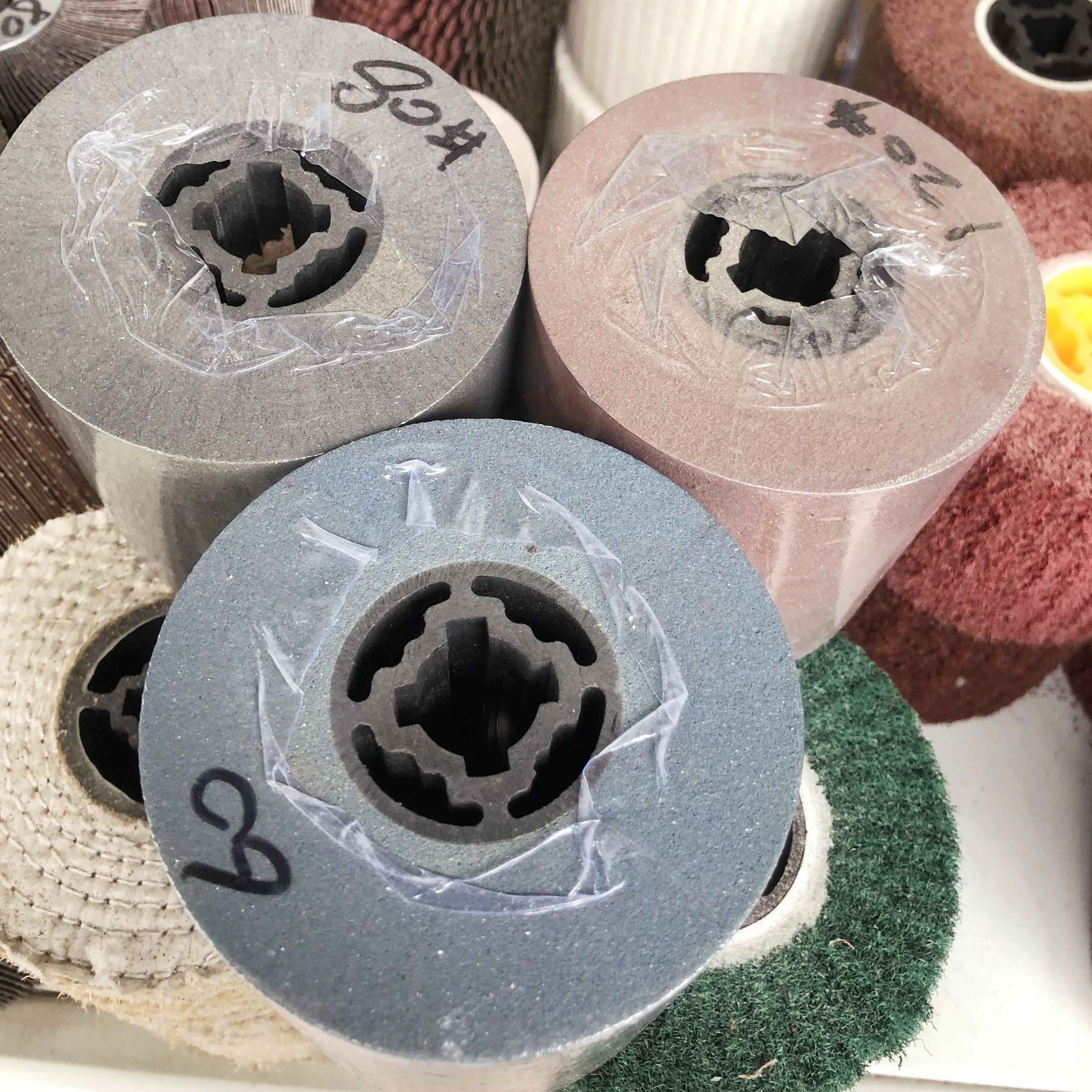Cao Su Dây Rút Bánh Xe Độ Chính Xác Tuyết Hoa Văn Dây Thép Không Gỉ Vẽ Cao Su Tổng Hợp Emery Bánh Đánh Bóng Bánh Xe