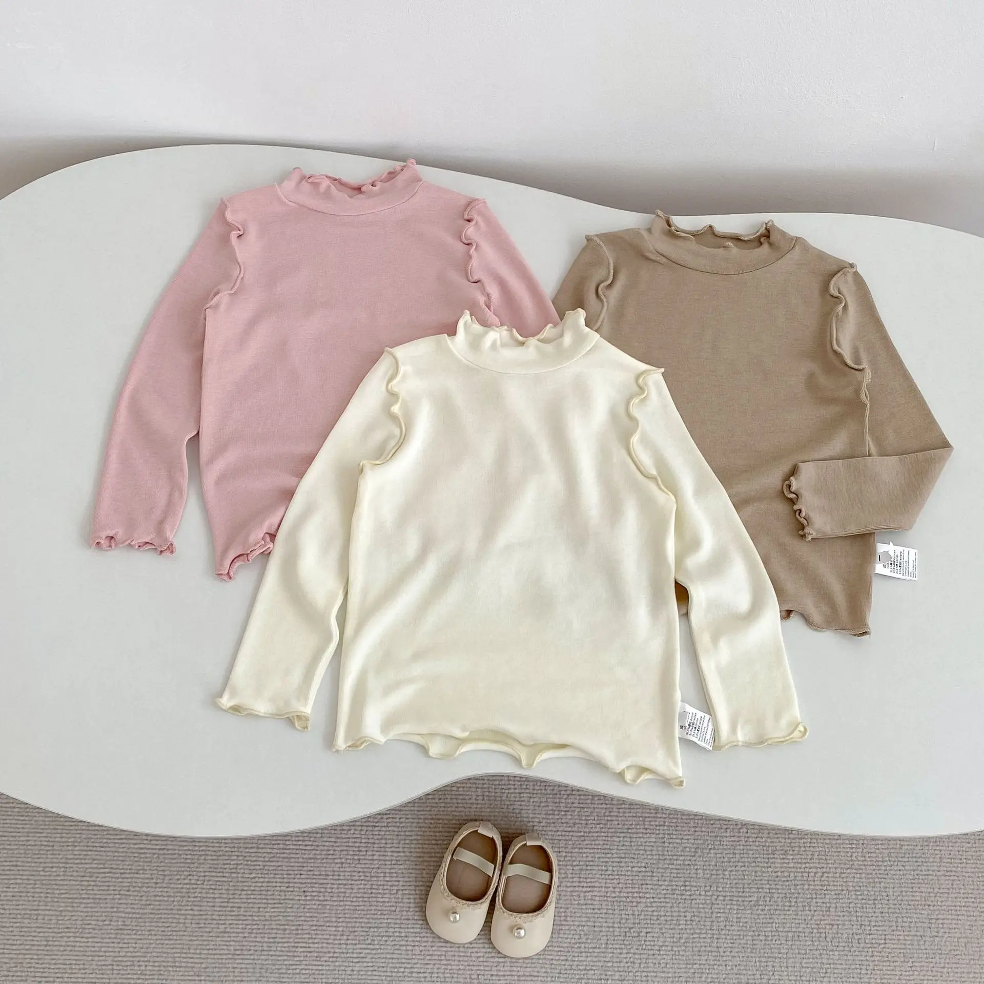 

New autumn baby clothing for 0-3 years old, baby girl half high neck long sleeved rolled edge base shirt, solid color T-shirt