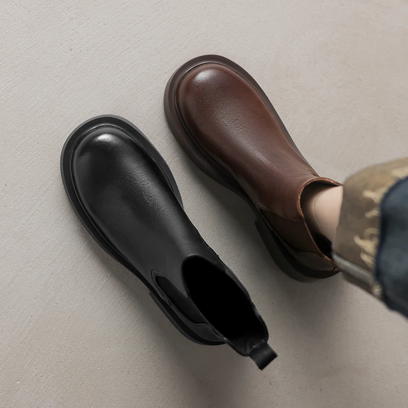 2024 New Genuine Leather Winter Women Boots Brogues Platform Motorcycle Boots Ankle Boots Retro Cowhide Slip-on Ladies Shoes image 3