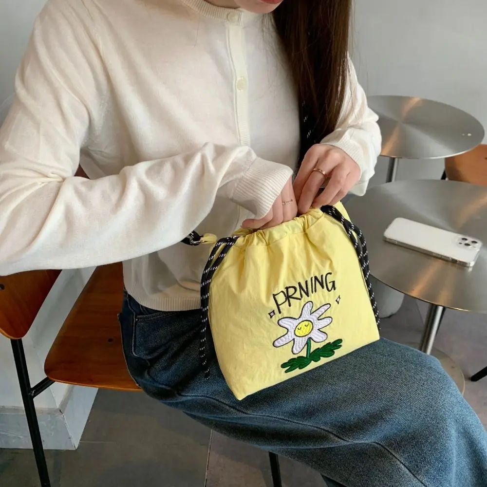 

Cute Tote Bag Nylon Drawstring Bag Printing Korean Style Embroidery Handbag Flower Large Capacity Shoulder Bags Women