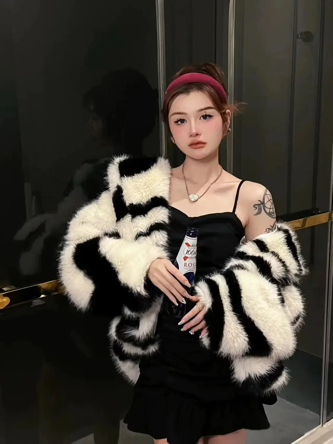 2024 Winter Women Fur Coat Zebra Large Lapeljacket Eco-friendly Fur Jacket Short Top Clothing