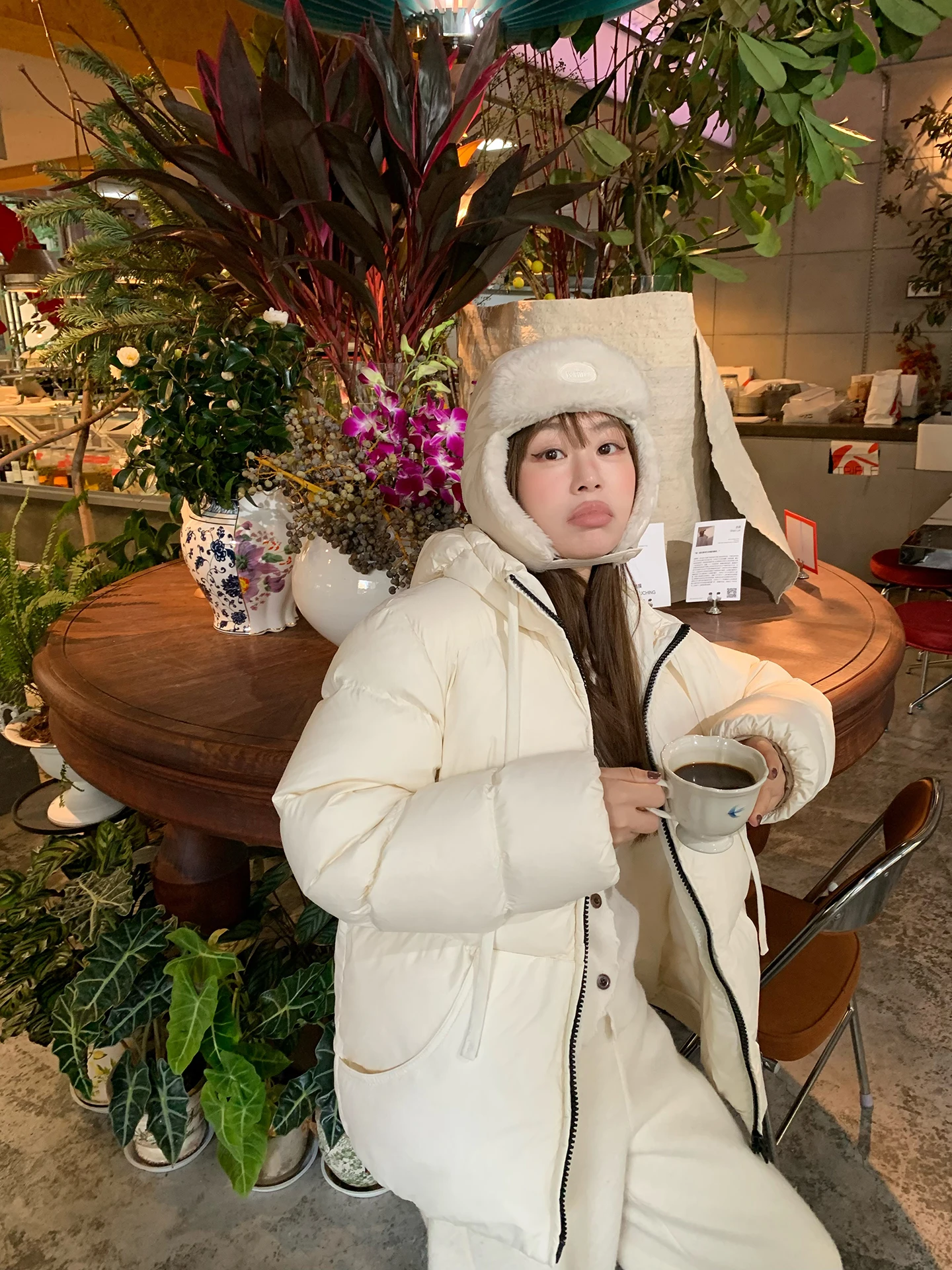 

Зимняя пуховая куртка Finni Orange Cry Hat: теплая верхняя одежда из нейлона с наполнителем из перьев, на молнии, с длинными рукавами