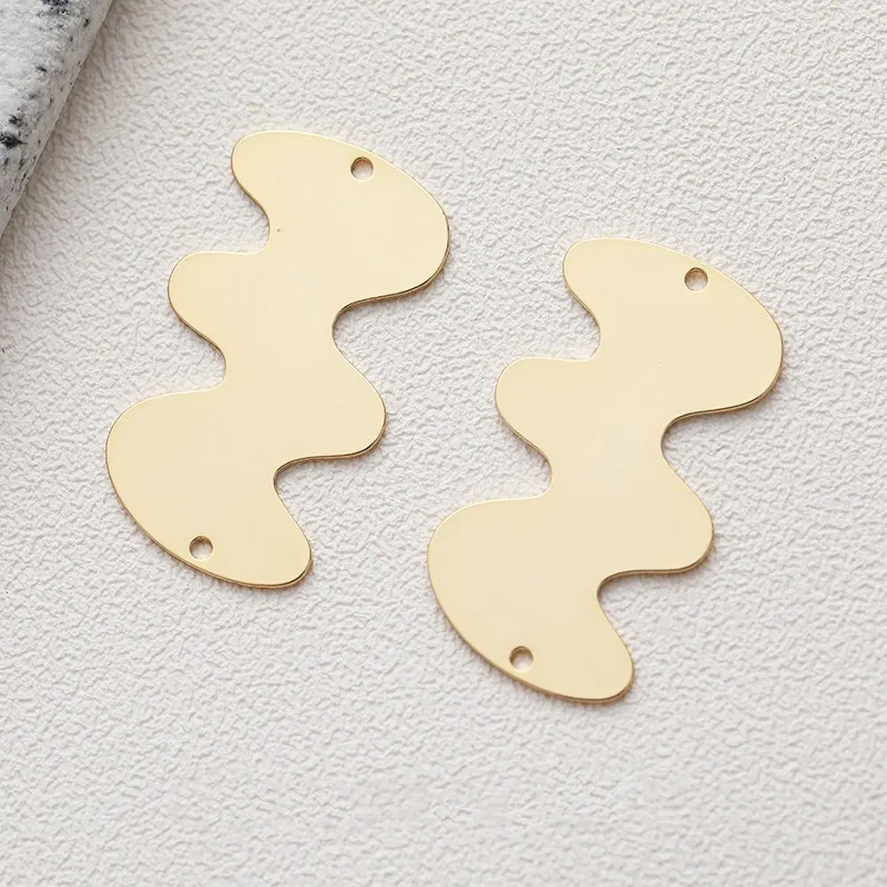 Breloques en feuille de laiton, 4 pièces, personnalisé irrégulier ondulé, Simple pour la fabrication de bijoux, boucles d'oreilles, bricolage, plaqué or 14k 19*31mm