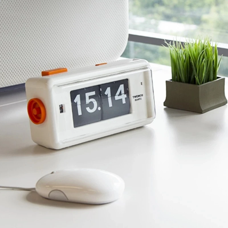 TWEMCO page turning clock AL30 pendulum alarm clock living room