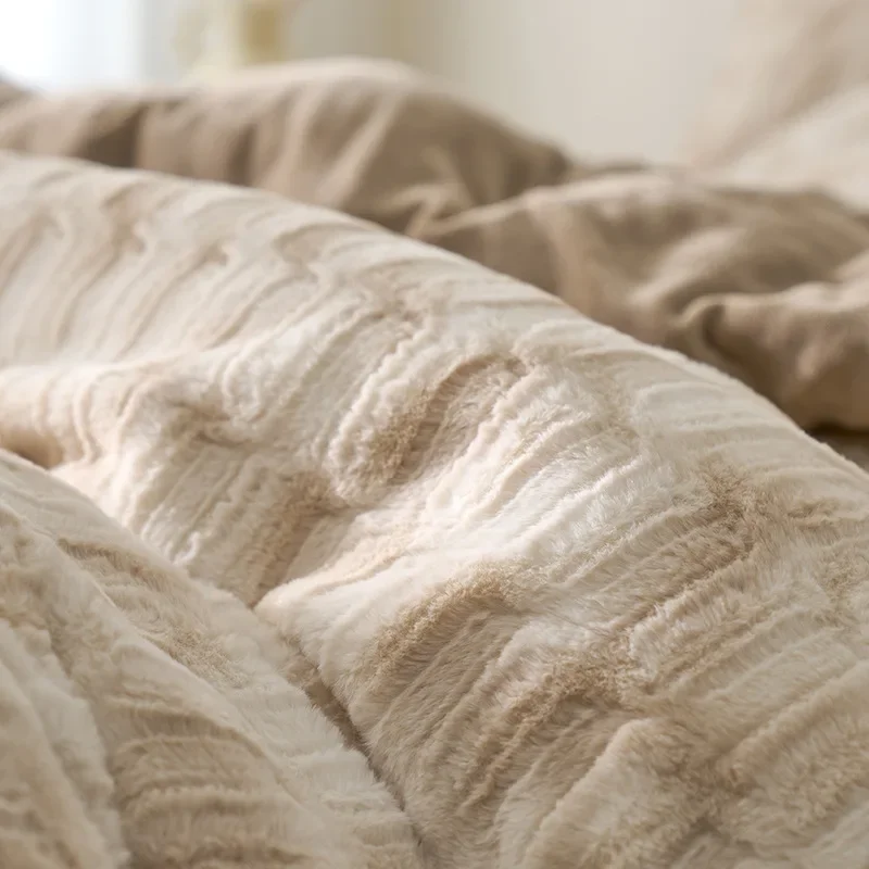 Light Luxury High-end Winter Plush Bedding Four Piece Set Family Student Dormitory Thicken Warm Bedding Covers Soft Bed Sheets