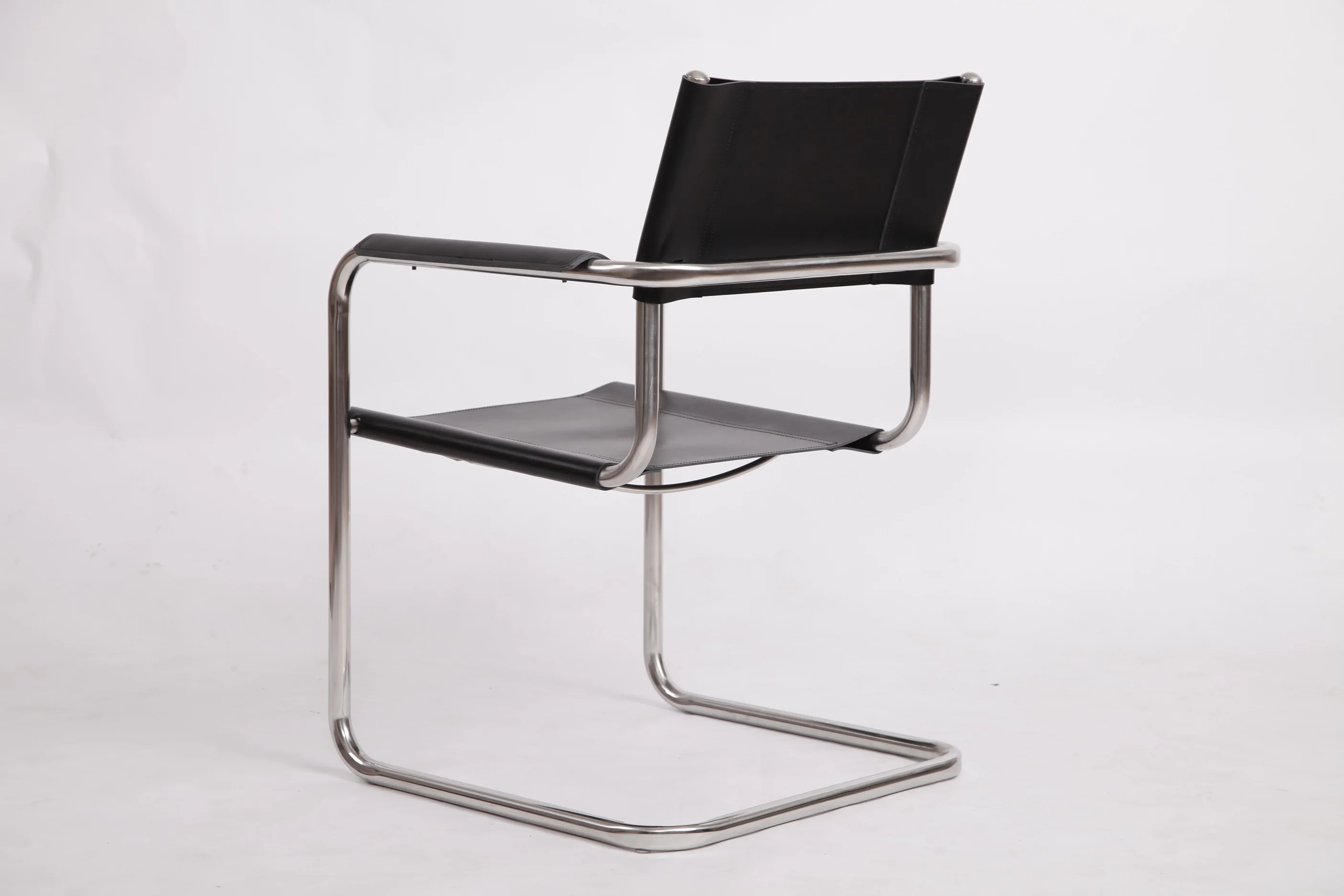 Style Cantilever Armchair Simple Modern Chair Replica