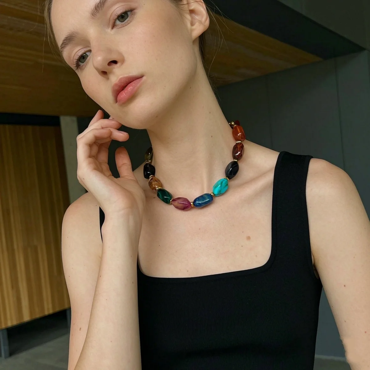 Klobige Unregelmäßige Acryl-Perlenkette für Damen und Herren, Bunte Imitations-Natursteinperlen-Halskette, Vintage-Punk-Schmuck – Detail 7