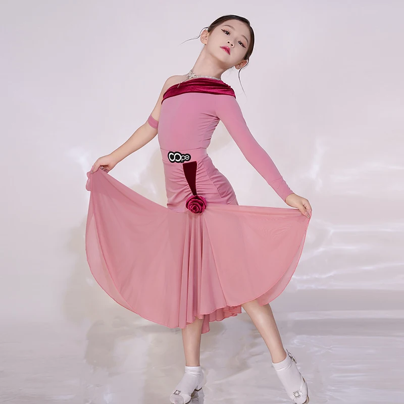 2024 New Children Ballroom Dance Performance Costumes Girl's Pink Slant Collar Tops Lace Skirt Set Latin Training Clothing XH966